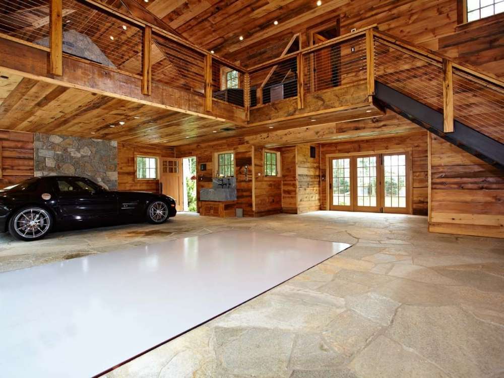 High-end accessory structure in New Canaan by TR Design Build